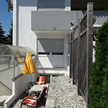 Haus Engler Апартаменты